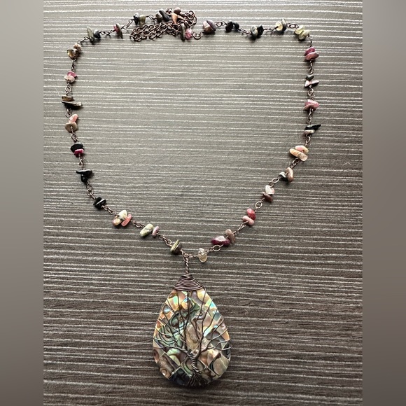 wire wrapped abalone necklace - Picture 9 of 10